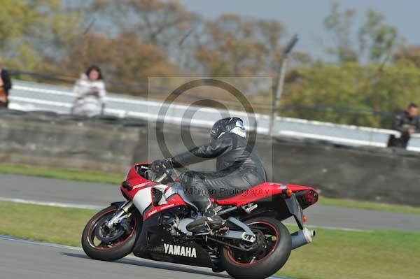 Motorcycle action photographs;Trackday digital images;donington;donington park leicestershire;donington photographs;event digital images;eventdigitalimages;no limits trackday;peter wileman photography;trackday;trackday photos