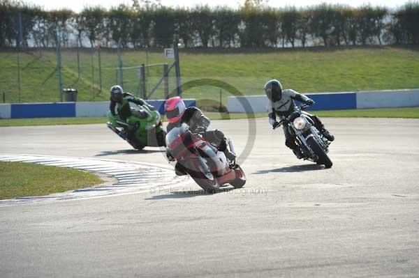 Motorcycle action photographs;Trackday digital images;donington;donington park leicestershire;donington photographs;event digital images;eventdigitalimages;no limits trackday;peter wileman photography;trackday;trackday photos