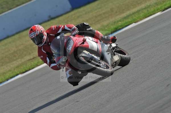 Motorcycle action photographs;Trackday digital images;donington;donington park leicestershire;donington photographs;event digital images;eventdigitalimages;no limits trackday;peter wileman photography;trackday;trackday photos