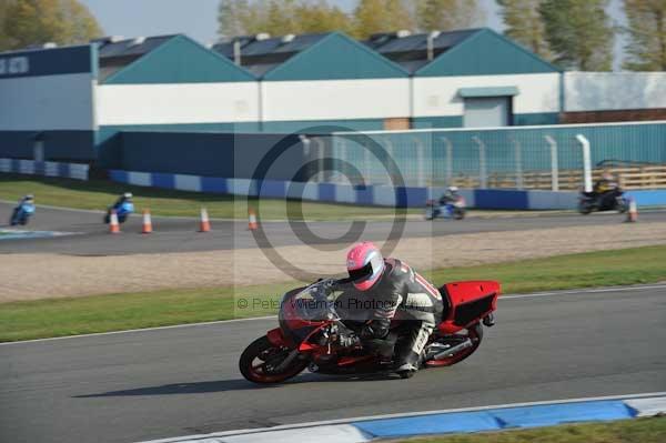 Motorcycle action photographs;Trackday digital images;donington;donington park leicestershire;donington photographs;event digital images;eventdigitalimages;no limits trackday;peter wileman photography;trackday;trackday photos