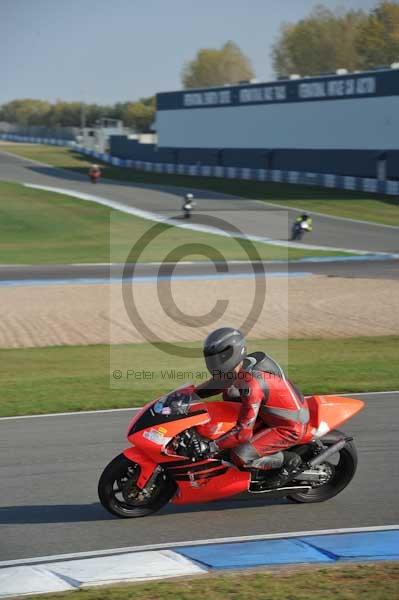 Motorcycle action photographs;Trackday digital images;donington;donington park leicestershire;donington photographs;event digital images;eventdigitalimages;no limits trackday;peter wileman photography;trackday;trackday photos