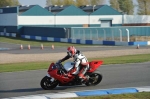 Motorcycle-action-photographs;Trackday-digital-images;donington;donington-park-leicestershire;donington-photographs;event-digital-images;eventdigitalimages;no-limits-trackday;peter-wileman-photography;trackday;trackday-photos