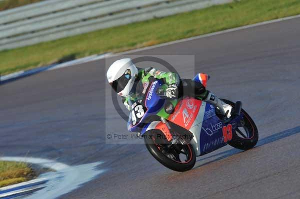 Rockingham no limits trackday;enduro digital images;event digital images;eventdigitalimages;no limits trackdays;peter wileman photography;racing digital images;rockingham raceway northamptonshire;rockingham trackday photographs;trackday digital images;trackday photos