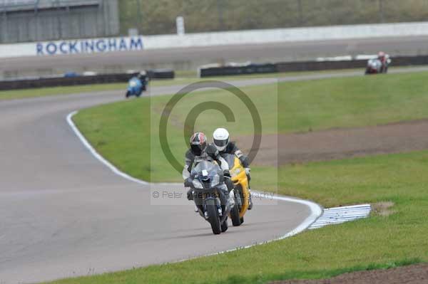 Rockingham no limits trackday;enduro digital images;event digital images;eventdigitalimages;no limits trackdays;peter wileman photography;racing digital images;rockingham raceway northamptonshire;rockingham trackday photographs;trackday digital images;trackday photos