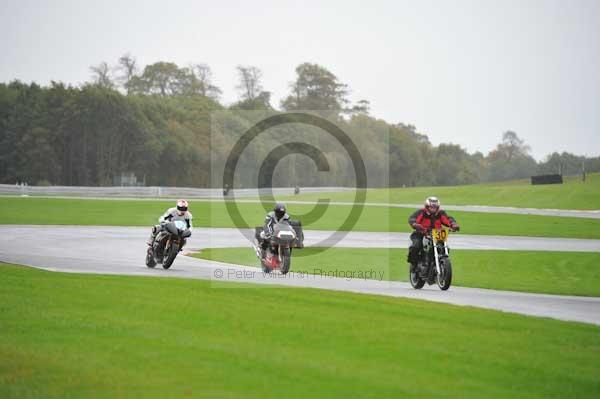 Motorcycle action photographs;Trackday digital images;event digital images;eventdigitalimages;no limits trackday;oulton park;oulton park circuit cheshire;oulton park photographs;peter wileman photography;trackday;trackday photos