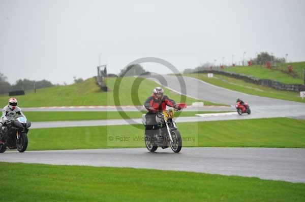 Motorcycle action photographs;Trackday digital images;event digital images;eventdigitalimages;no limits trackday;oulton park;oulton park circuit cheshire;oulton park photographs;peter wileman photography;trackday;trackday photos