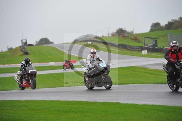Motorcycle action photographs;Trackday digital images;event digital images;eventdigitalimages;no limits trackday;oulton park;oulton park circuit cheshire;oulton park photographs;peter wileman photography;trackday;trackday photos