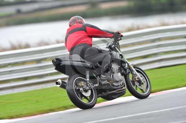 Motorcycle action photographs;Trackday digital images;event digital images;eventdigitalimages;no limits trackday;oulton park;oulton park circuit cheshire;oulton park photographs;peter wileman photography;trackday;trackday photos