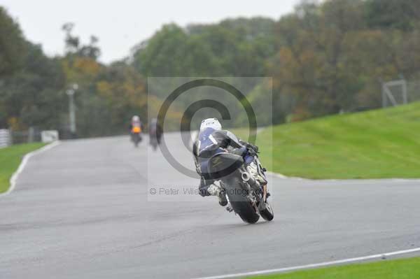 Motorcycle action photographs;Trackday digital images;event digital images;eventdigitalimages;no limits trackday;oulton park;oulton park circuit cheshire;oulton park photographs;peter wileman photography;trackday;trackday photos