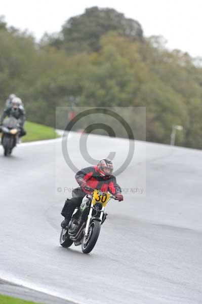 Motorcycle action photographs;Trackday digital images;event digital images;eventdigitalimages;no limits trackday;oulton park;oulton park circuit cheshire;oulton park photographs;peter wileman photography;trackday;trackday photos