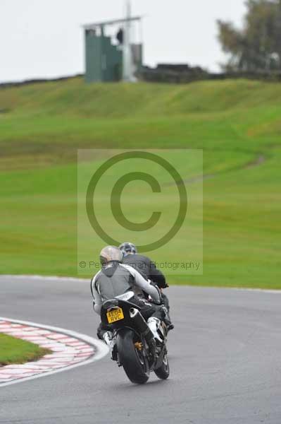 Motorcycle action photographs;Trackday digital images;event digital images;eventdigitalimages;no limits trackday;oulton park;oulton park circuit cheshire;oulton park photographs;peter wileman photography;trackday;trackday photos