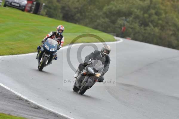 Motorcycle action photographs;Trackday digital images;event digital images;eventdigitalimages;no limits trackday;oulton park;oulton park circuit cheshire;oulton park photographs;peter wileman photography;trackday;trackday photos