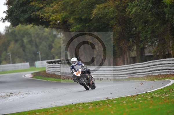 Motorcycle action photographs;Trackday digital images;event digital images;eventdigitalimages;no limits trackday;oulton park;oulton park circuit cheshire;oulton park photographs;peter wileman photography;trackday;trackday photos