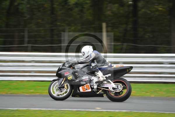 Motorcycle action photographs;Trackday digital images;event digital images;eventdigitalimages;no limits trackday;oulton park;oulton park circuit cheshire;oulton park photographs;peter wileman photography;trackday;trackday photos