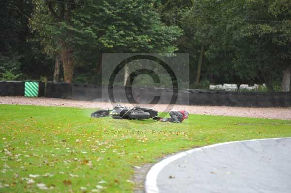 Motorcycle action photographs;Trackday digital images;event digital images;eventdigitalimages;no limits trackday;oulton park;oulton park circuit cheshire;oulton park photographs;peter wileman photography;trackday;trackday photos