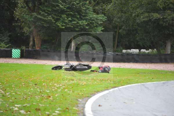 Motorcycle action photographs;Trackday digital images;event digital images;eventdigitalimages;no limits trackday;oulton park;oulton park circuit cheshire;oulton park photographs;peter wileman photography;trackday;trackday photos