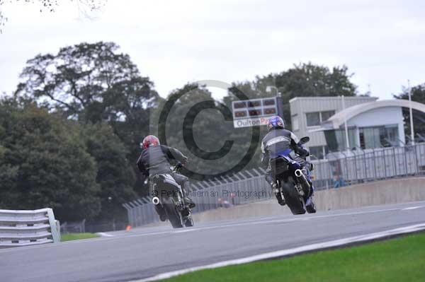 Motorcycle action photographs;Trackday digital images;event digital images;eventdigitalimages;no limits trackday;oulton park;oulton park circuit cheshire;oulton park photographs;peter wileman photography;trackday;trackday photos