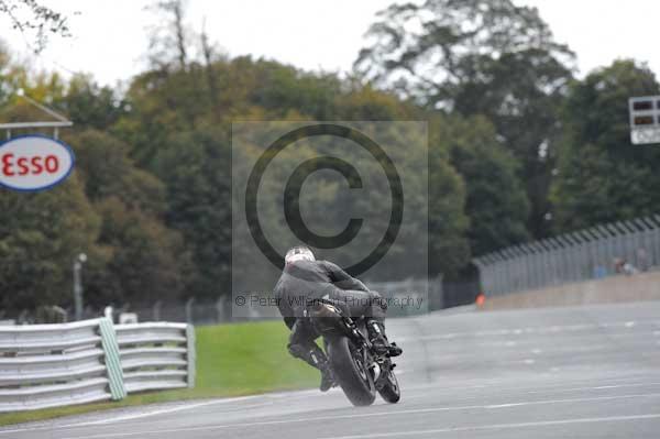 Motorcycle action photographs;Trackday digital images;event digital images;eventdigitalimages;no limits trackday;oulton park;oulton park circuit cheshire;oulton park photographs;peter wileman photography;trackday;trackday photos