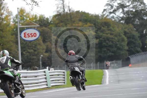 Motorcycle action photographs;Trackday digital images;event digital images;eventdigitalimages;no limits trackday;oulton park;oulton park circuit cheshire;oulton park photographs;peter wileman photography;trackday;trackday photos