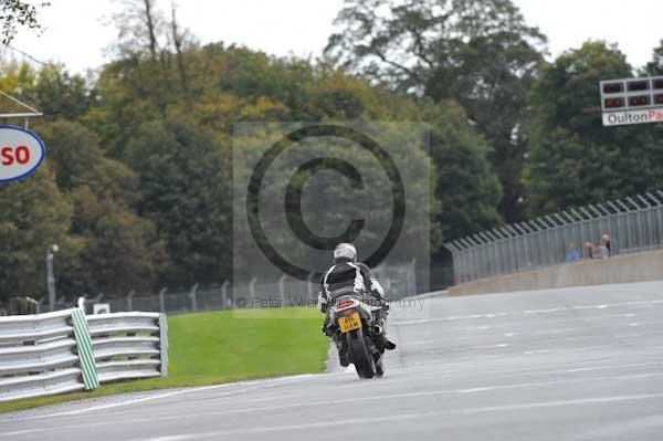 Motorcycle action photographs;Trackday digital images;event digital images;eventdigitalimages;no limits trackday;oulton park;oulton park circuit cheshire;oulton park photographs;peter wileman photography;trackday;trackday photos