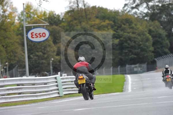 Motorcycle action photographs;Trackday digital images;event digital images;eventdigitalimages;no limits trackday;oulton park;oulton park circuit cheshire;oulton park photographs;peter wileman photography;trackday;trackday photos