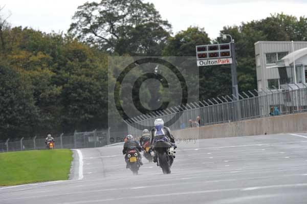 Motorcycle action photographs;Trackday digital images;event digital images;eventdigitalimages;no limits trackday;oulton park;oulton park circuit cheshire;oulton park photographs;peter wileman photography;trackday;trackday photos
