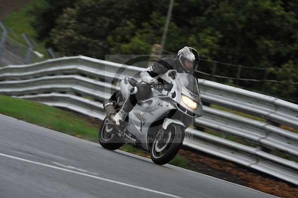 Motorcycle action photographs;Trackday digital images;event digital images;eventdigitalimages;no limits trackday;oulton park;oulton park circuit cheshire;oulton park photographs;peter wileman photography;trackday;trackday photos