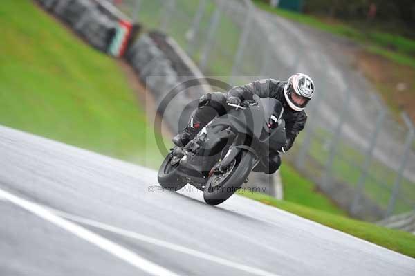 Motorcycle action photographs;Trackday digital images;event digital images;eventdigitalimages;no limits trackday;oulton park;oulton park circuit cheshire;oulton park photographs;peter wileman photography;trackday;trackday photos
