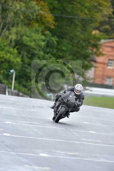 Motorcycle action photographs;Trackday digital images;event digital images;eventdigitalimages;no limits trackday;oulton park;oulton park circuit cheshire;oulton park photographs;peter wileman photography;trackday;trackday photos