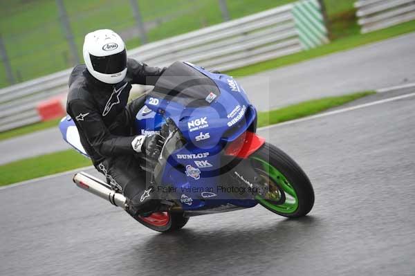 Motorcycle action photographs;Trackday digital images;event digital images;eventdigitalimages;no limits trackday;oulton park;oulton park circuit cheshire;oulton park photographs;peter wileman photography;trackday;trackday photos