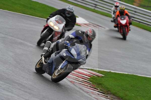 Motorcycle action photographs;Trackday digital images;event digital images;eventdigitalimages;no limits trackday;oulton park;oulton park circuit cheshire;oulton park photographs;peter wileman photography;trackday;trackday photos