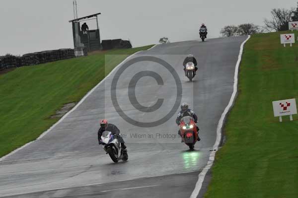 Motorcycle action photographs;Trackday digital images;event digital images;eventdigitalimages;no limits trackday;oulton park;oulton park circuit cheshire;oulton park photographs;peter wileman photography;trackday;trackday photos