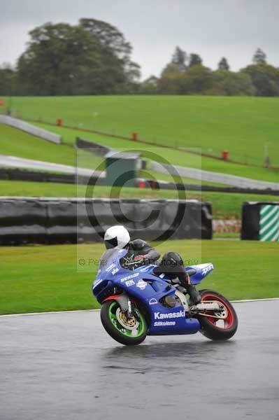 Motorcycle action photographs;Trackday digital images;event digital images;eventdigitalimages;no limits trackday;oulton park;oulton park circuit cheshire;oulton park photographs;peter wileman photography;trackday;trackday photos