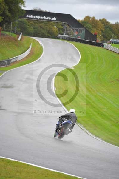 Motorcycle action photographs;Trackday digital images;event digital images;eventdigitalimages;no limits trackday;oulton park;oulton park circuit cheshire;oulton park photographs;peter wileman photography;trackday;trackday photos