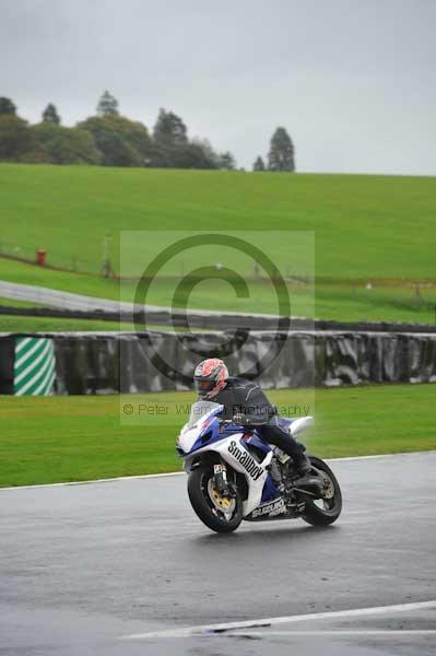 Motorcycle action photographs;Trackday digital images;event digital images;eventdigitalimages;no limits trackday;oulton park;oulton park circuit cheshire;oulton park photographs;peter wileman photography;trackday;trackday photos