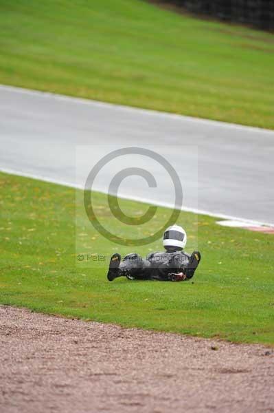 Motorcycle action photographs;Trackday digital images;event digital images;eventdigitalimages;no limits trackday;oulton park;oulton park circuit cheshire;oulton park photographs;peter wileman photography;trackday;trackday photos