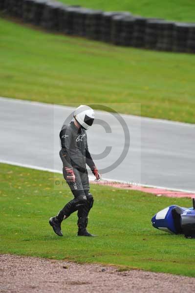 Motorcycle action photographs;Trackday digital images;event digital images;eventdigitalimages;no limits trackday;oulton park;oulton park circuit cheshire;oulton park photographs;peter wileman photography;trackday;trackday photos