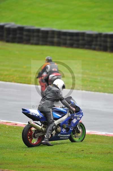 Motorcycle action photographs;Trackday digital images;event digital images;eventdigitalimages;no limits trackday;oulton park;oulton park circuit cheshire;oulton park photographs;peter wileman photography;trackday;trackday photos