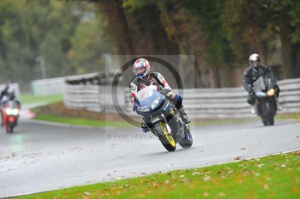 Motorcycle action photographs;Trackday digital images;event digital images;eventdigitalimages;no limits trackday;oulton park;oulton park circuit cheshire;oulton park photographs;peter wileman photography;trackday;trackday photos