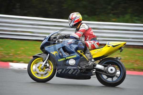 Motorcycle action photographs;Trackday digital images;event digital images;eventdigitalimages;no limits trackday;oulton park;oulton park circuit cheshire;oulton park photographs;peter wileman photography;trackday;trackday photos