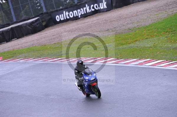 Motorcycle action photographs;Trackday digital images;event digital images;eventdigitalimages;no limits trackday;oulton park;oulton park circuit cheshire;oulton park photographs;peter wileman photography;trackday;trackday photos