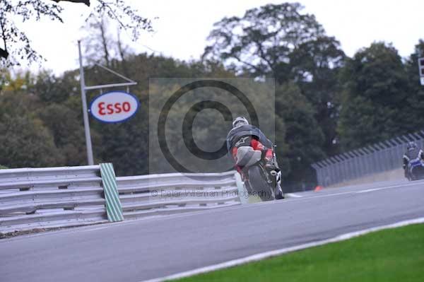 Motorcycle action photographs;Trackday digital images;event digital images;eventdigitalimages;no limits trackday;oulton park;oulton park circuit cheshire;oulton park photographs;peter wileman photography;trackday;trackday photos