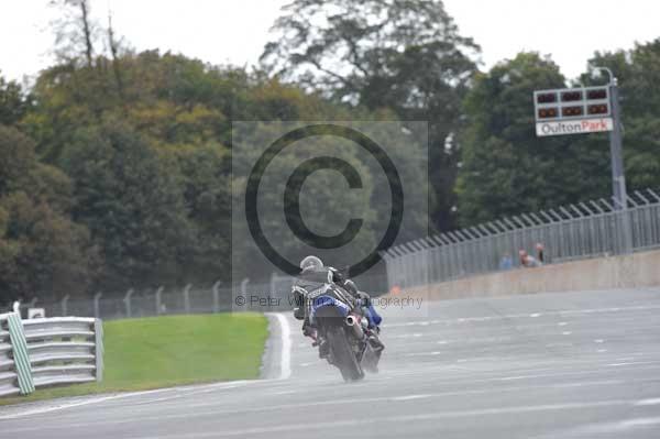 Motorcycle action photographs;Trackday digital images;event digital images;eventdigitalimages;no limits trackday;oulton park;oulton park circuit cheshire;oulton park photographs;peter wileman photography;trackday;trackday photos