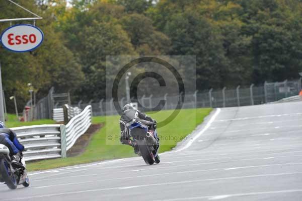 Motorcycle action photographs;Trackday digital images;event digital images;eventdigitalimages;no limits trackday;oulton park;oulton park circuit cheshire;oulton park photographs;peter wileman photography;trackday;trackday photos
