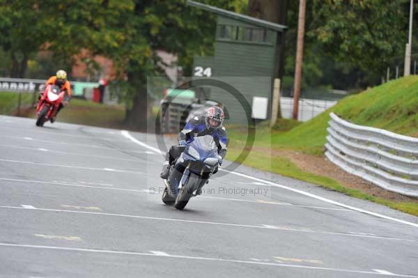 Motorcycle action photographs;Trackday digital images;event digital images;eventdigitalimages;no limits trackday;oulton park;oulton park circuit cheshire;oulton park photographs;peter wileman photography;trackday;trackday photos