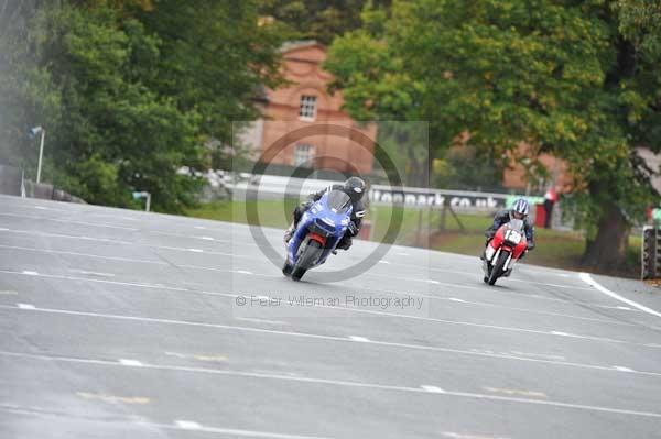 Motorcycle action photographs;Trackday digital images;event digital images;eventdigitalimages;no limits trackday;oulton park;oulton park circuit cheshire;oulton park photographs;peter wileman photography;trackday;trackday photos