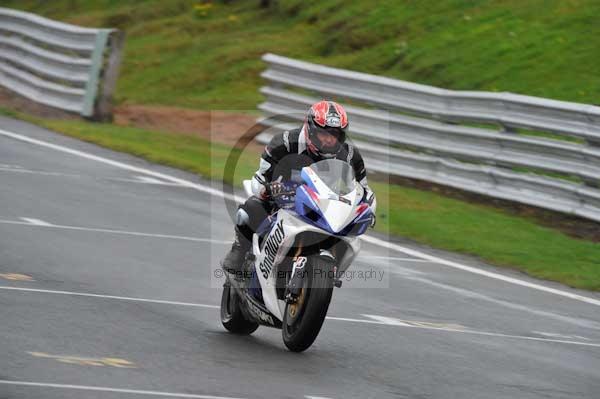 Motorcycle action photographs;Trackday digital images;event digital images;eventdigitalimages;no limits trackday;oulton park;oulton park circuit cheshire;oulton park photographs;peter wileman photography;trackday;trackday photos