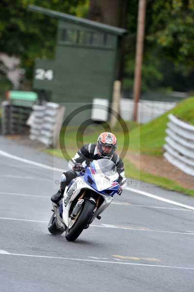 Motorcycle action photographs;Trackday digital images;event digital images;eventdigitalimages;no limits trackday;oulton park;oulton park circuit cheshire;oulton park photographs;peter wileman photography;trackday;trackday photos