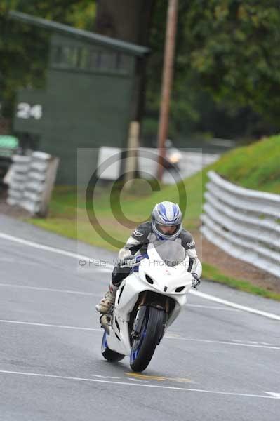 Motorcycle action photographs;Trackday digital images;event digital images;eventdigitalimages;no limits trackday;oulton park;oulton park circuit cheshire;oulton park photographs;peter wileman photography;trackday;trackday photos