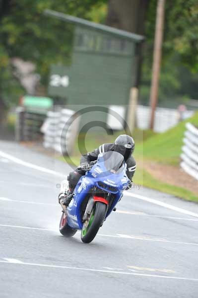 Motorcycle action photographs;Trackday digital images;event digital images;eventdigitalimages;no limits trackday;oulton park;oulton park circuit cheshire;oulton park photographs;peter wileman photography;trackday;trackday photos